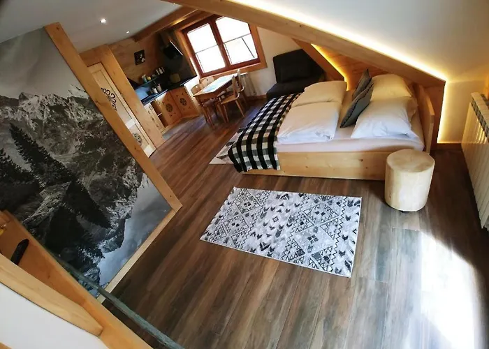 U Hani W Poblizu Goracy Potok I Termy Lägenhet *