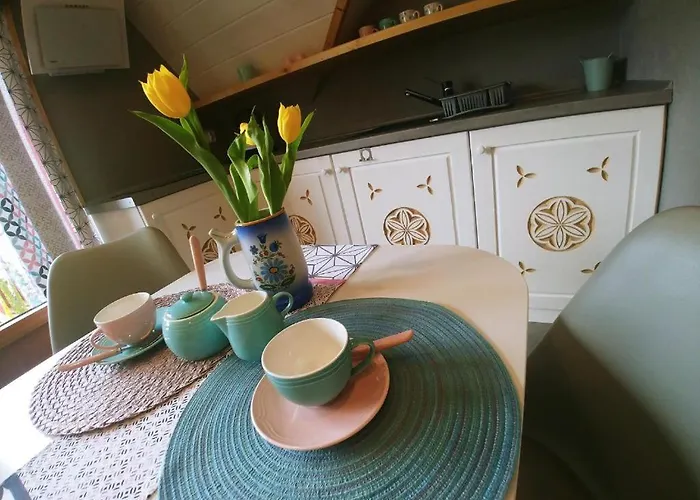 U Hani W Poblizu Goracy Potok I Termy Lägenhet